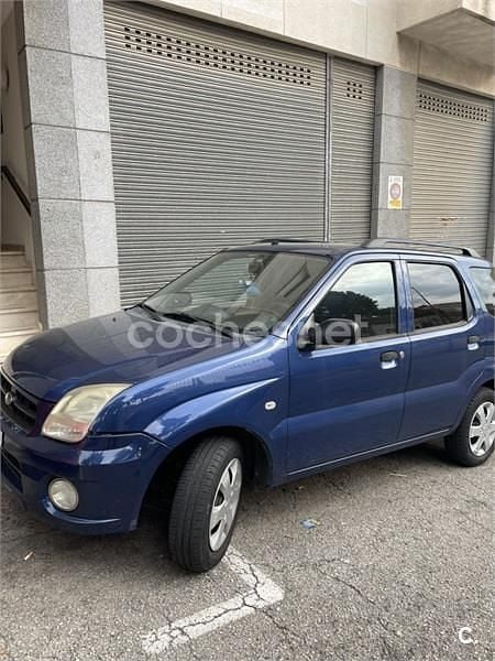 Usado Subaru Justy 100 CV (73 kW) 2004 Azul Utilitario