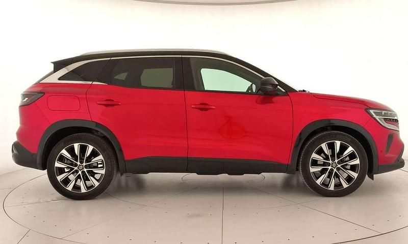 Usado Renault Austral Techno 199 CV (146 kW) 2025 Rojo SUV