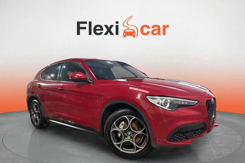 Rojo Usado 2022 Alfa Romeo Stelvio Sprint SUV | 29.640 € (Buen precio) - Imagen 1/4