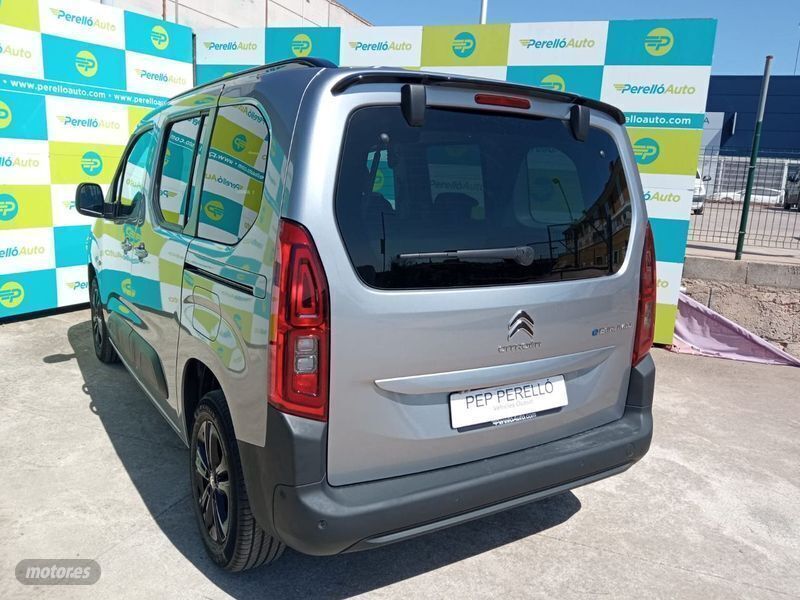 Usado Citroën e-Berlingo Shine 100 kW (136 CV) 2023 Gris Monovolumen