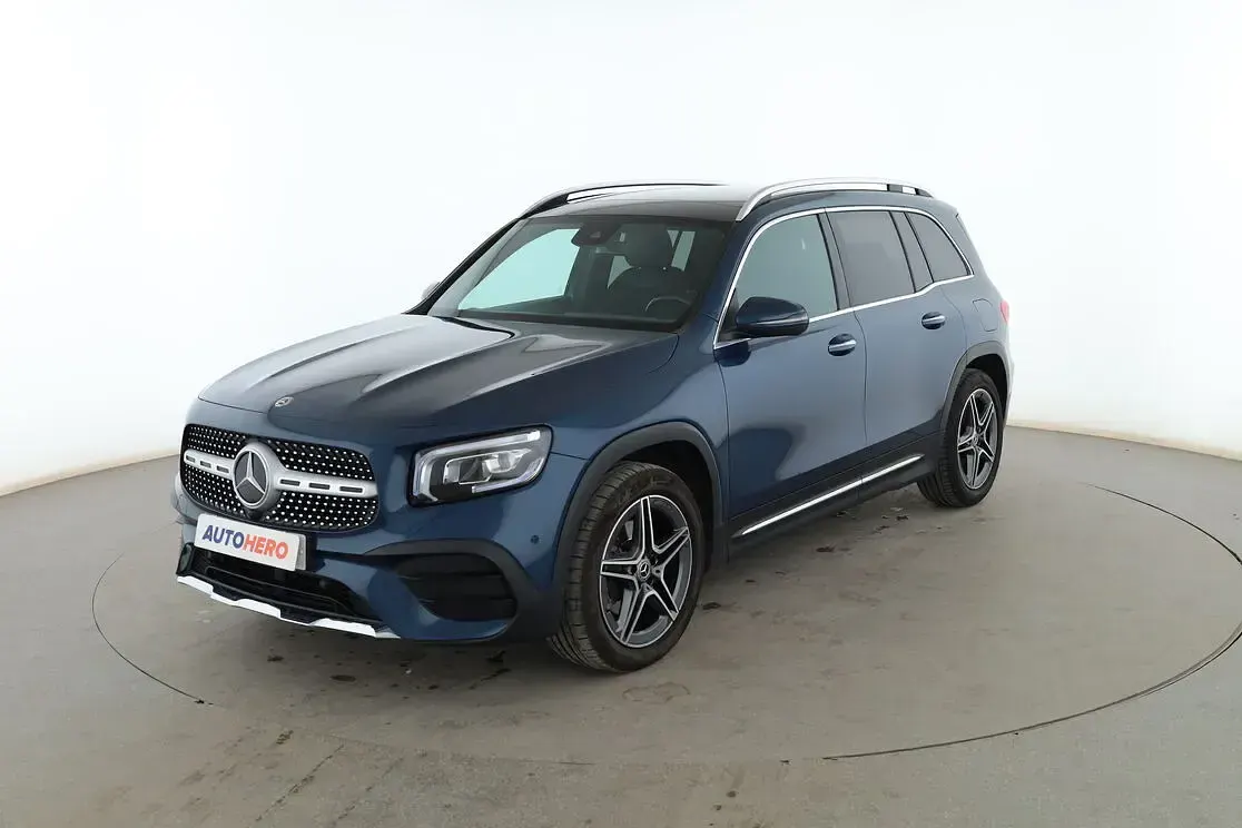 Usado Mercedes GLB200 AMG line 150 CV (110 kW) 2023 SUV