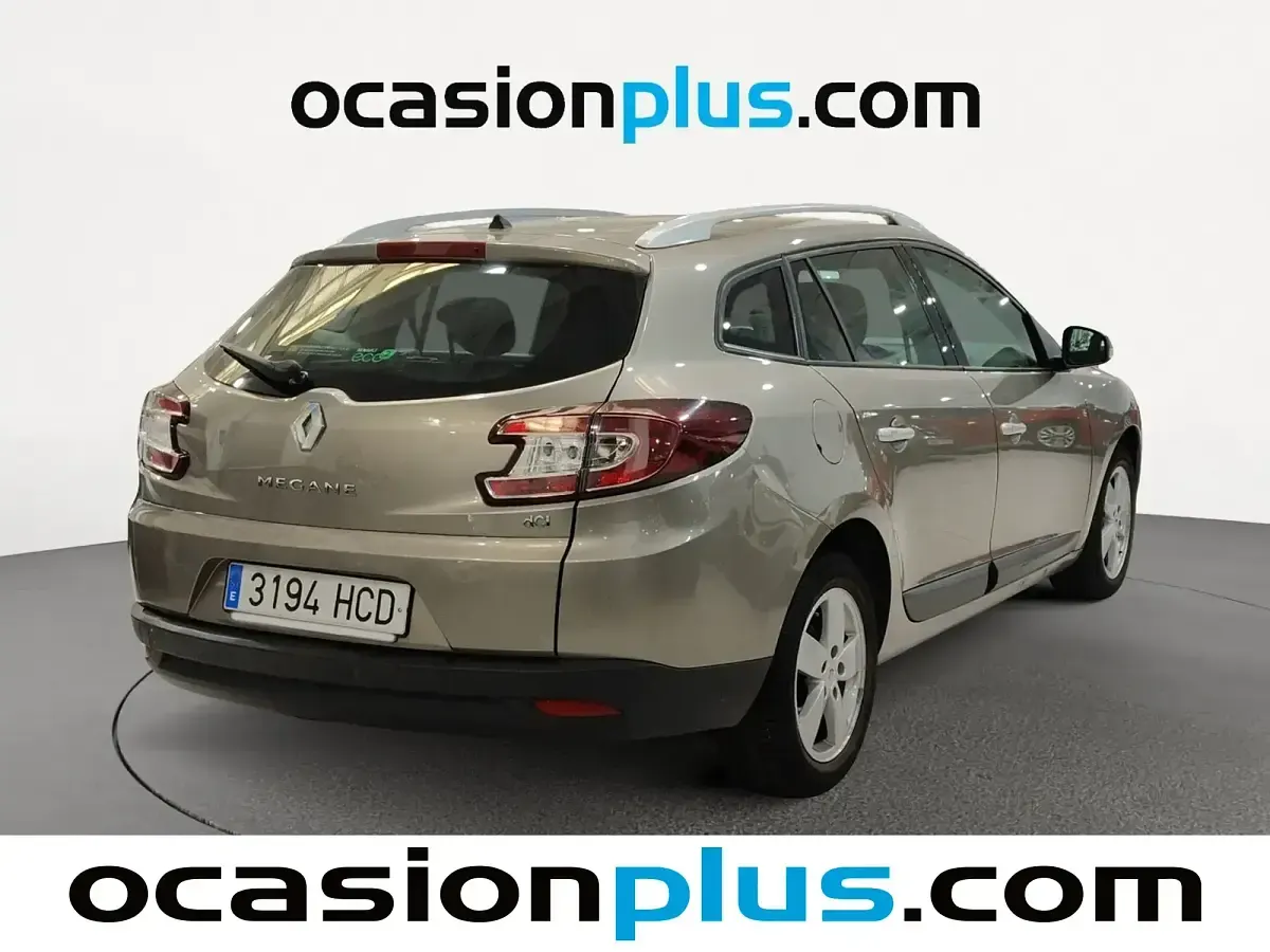 Usado Renault Mégane GrandTour Dynamique 110 CV (80 kW) 2011 Beige Familiar
