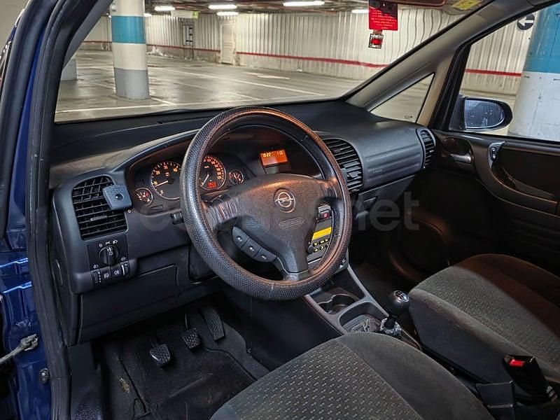 Usado Opel Zafira Comfort 100 CV (73 kW) 2003 Azul Monovolumen