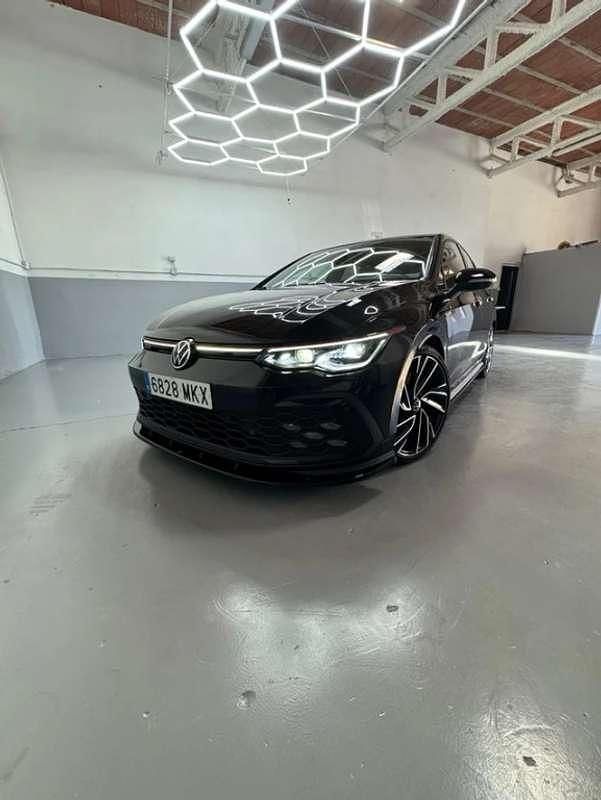 Usado VW Golf VII GTI 300 CV (220 kW) 2021 Negro Utilitario