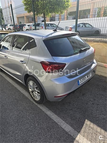 Usado Seat Ibiza 115 CV (84 kW) 2024 Gris / plata Utilitario