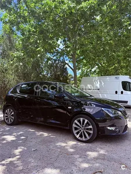 Usado Seat Ibiza FR 110 HP (80 kW) 2017 Preto Sedan