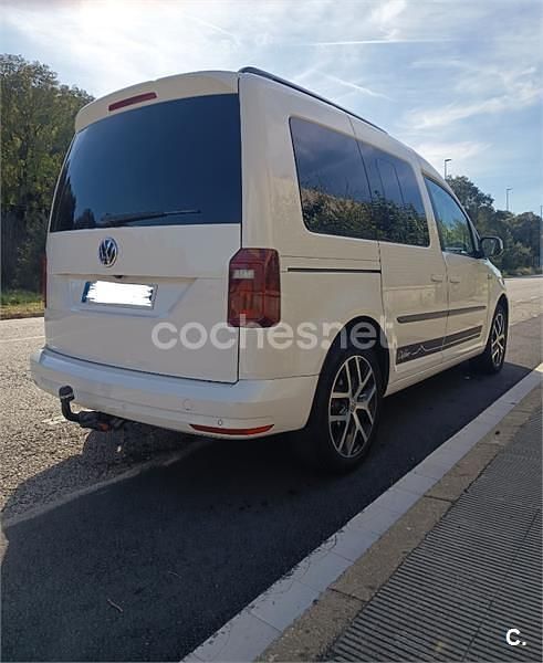 Usado VW Caddy 102 CV (75 kW) 2018 Blanco Monovolumen