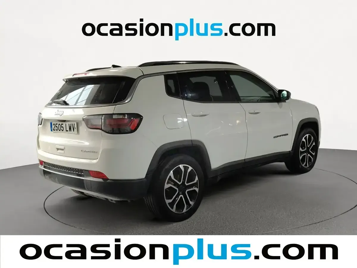 Usado Jeep Compass Limited 130 CV (95 kW) 2022 Blanco SUV