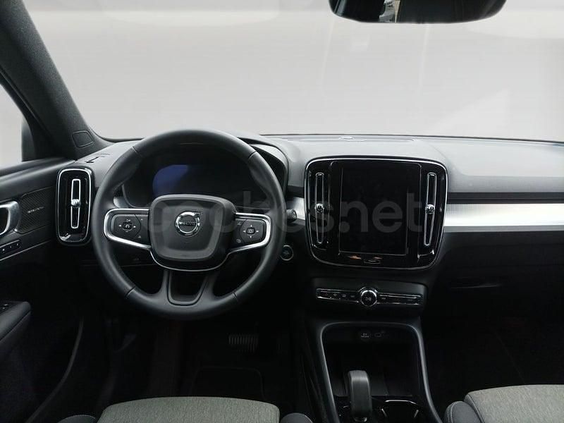 Usado Volvo XC40 Plus 163 CV (119 kW) 2025 Azul SUV