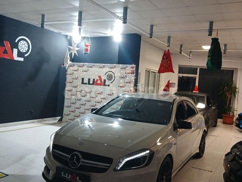 Usado Mercedes A45 AMG AMG 360 CV (264 kW) 2014 Blanco Berlina