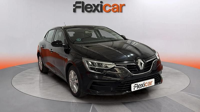 Usado Renault Mégane IV Intens 116 CV (85 kW) 2022 Negro Utilitario