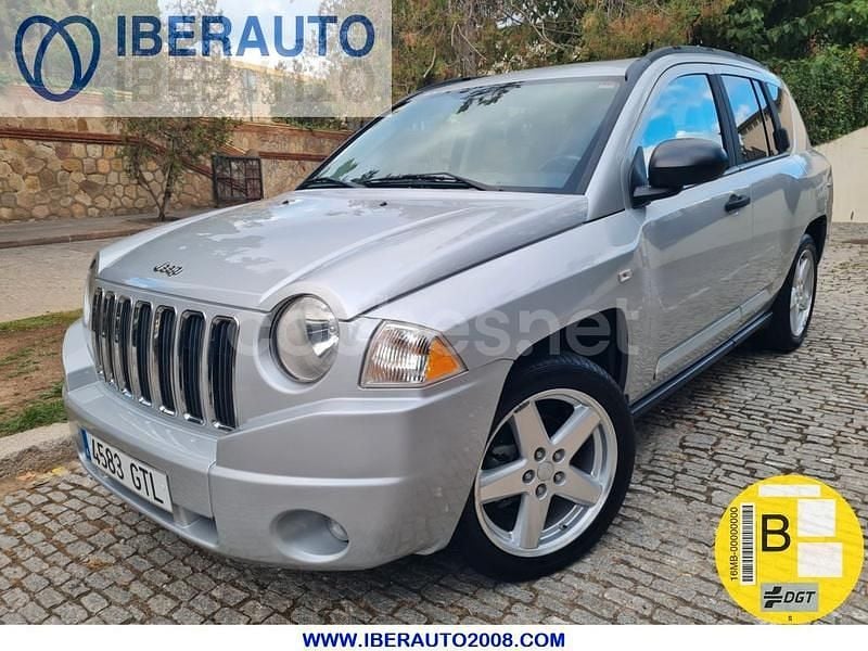 Gris / plata Usado 2010 Jeep Compass Limited SUV | 8690 € (Precio justo) - Imagen 1/4