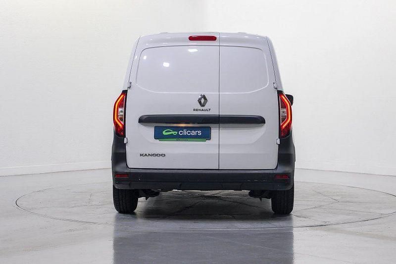 Usado Renault Kangoo 95 CV (69 kW) 2022 Blanco Monovolumen