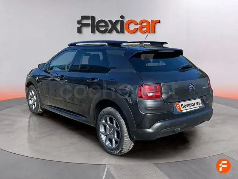 Usado Citroën C4 Feel 100 CV (73 kW) 2017 Negro Berlina
