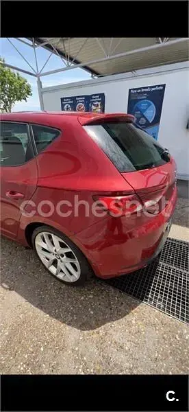 Usado Seat Leon FR 150 CV (110 kW) 2015 Rojo Berlina