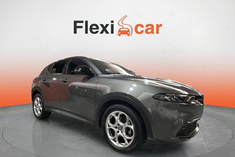 Gris Usado 2023 Alfa Romeo Tonale Sprint SUV | 24.290 € (Precio justo) - Imagen 1/4