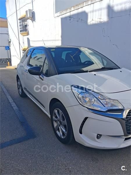 Usado DS Automobiles DS3 99 CV (72 kW) 2018 Blanco Berlina