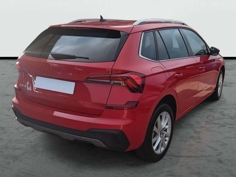 Usado Skoda Kamiq Selection 116 CV (85 kW) 2025 Rojo SUV