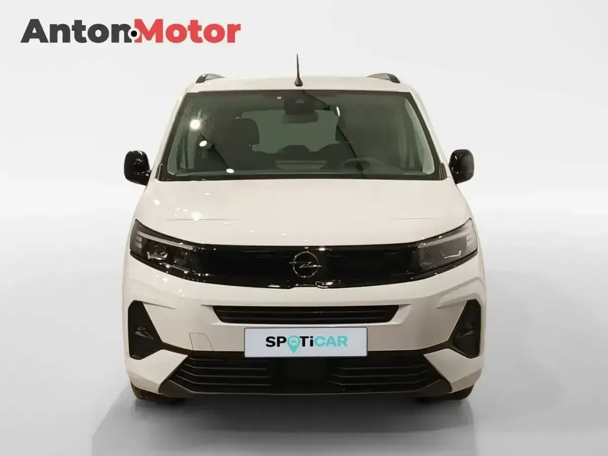 Usado Opel Combo S 100 CV (73 kW) 2024 Blanco Monovolumen