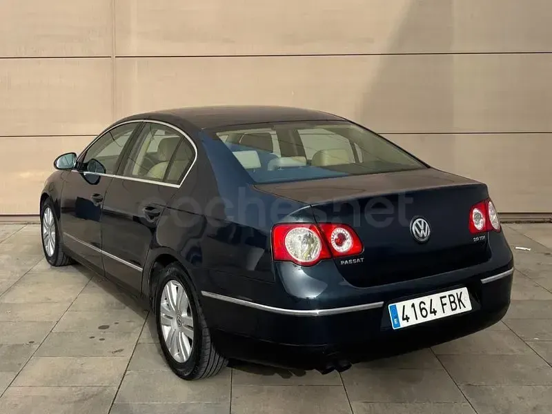 Brugt VW Passat Highline 140 HK (102 kW) 2006 Blå Sedan