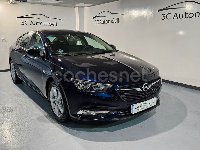 Azul Usado 2020 Opel Insignia Innovation Berlina | 13.000 € (Precio justo) - Imagen 1/4