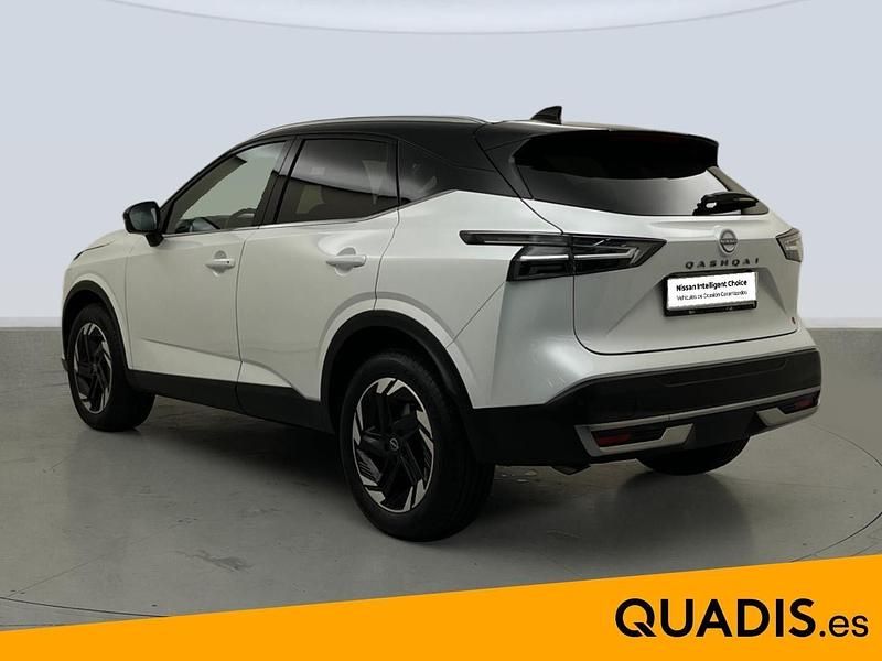 Usado Nissan Qashqai N-Connecta 140 CV (102 kW) 2024 Blanco SUV