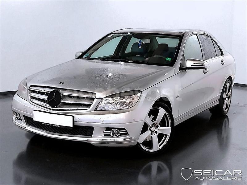 Usado Mercedes C220 170 CV (125 kW) 2011 Gris / plata Familiar
