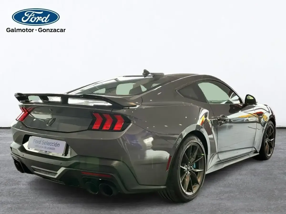 Usado Ford Mustang Dark Horse 460 CV (338 kW) 2025 Gris Coupe