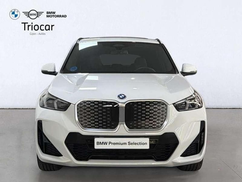 Begagnad BMW iX1 Comfort Edition 150 kW (204 HK) 2025 Vit SUV