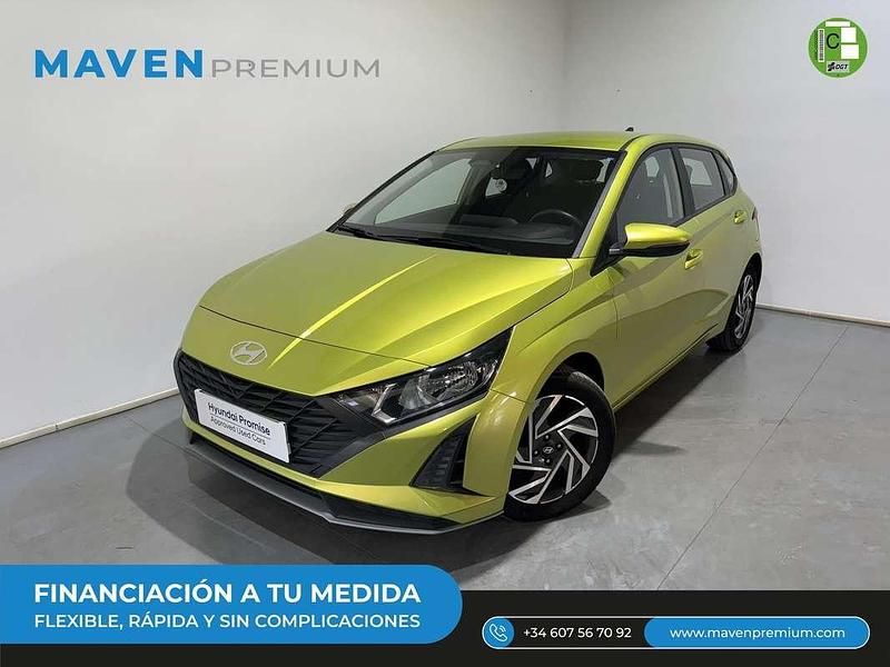 Amarillo Usado 2024 Hyundai i20 Utilitario | 15.700 € (Precio justo) - Imagen 1/2