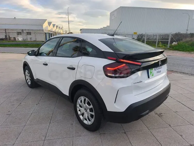 Używany Citroën C4 Live 101 KM (74 kW) 2023 Szary Sedan/Limuzyna