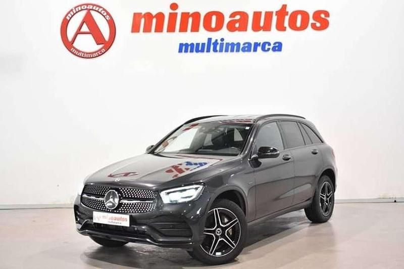 Usado Mercedes GLC300 AMG line 310 CV (228 kW) 2021 Gris SUV