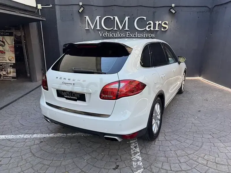 Usado Porsche Cayenne 400 CV (294 kW) 2012 Blanco SUV