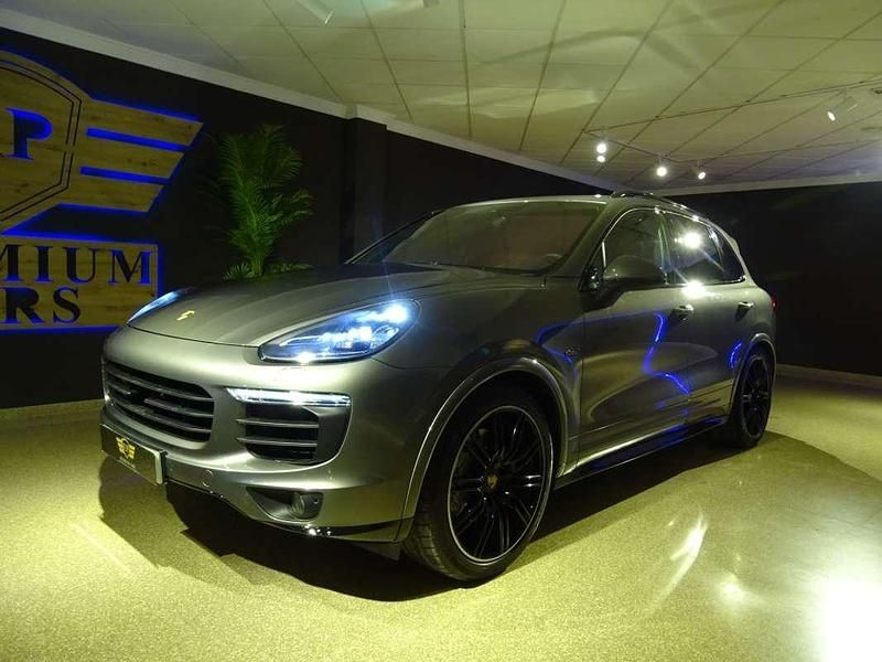 Usado Porsche Cayenne S 385 CV (283 kW) 2016 Gris SUV