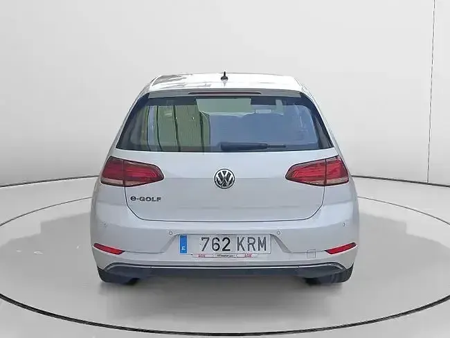 Usado VW Golf VII 100 kW (136 CV) 2018 Blanco