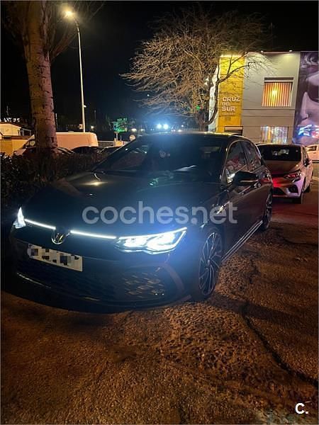 Usado VW Golf VIII GTI 245 CV (180 kW) 2021 Negro Berlina