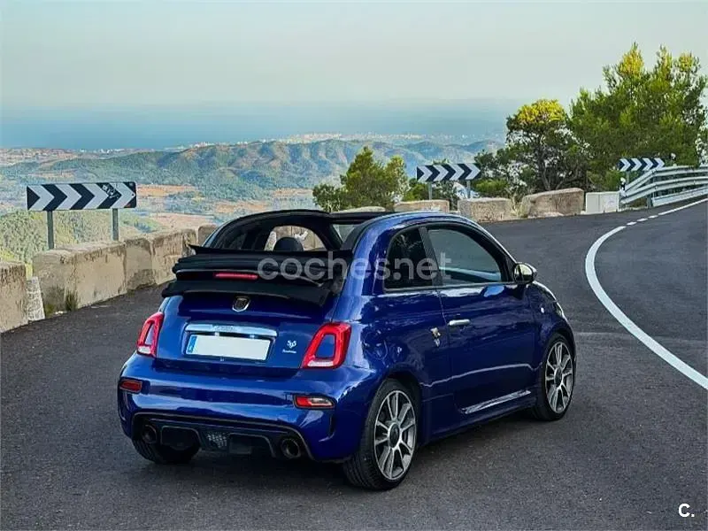 Usado Abarth 595C Turismo 165 CV (121 kW) 2018 Azul Descapotable