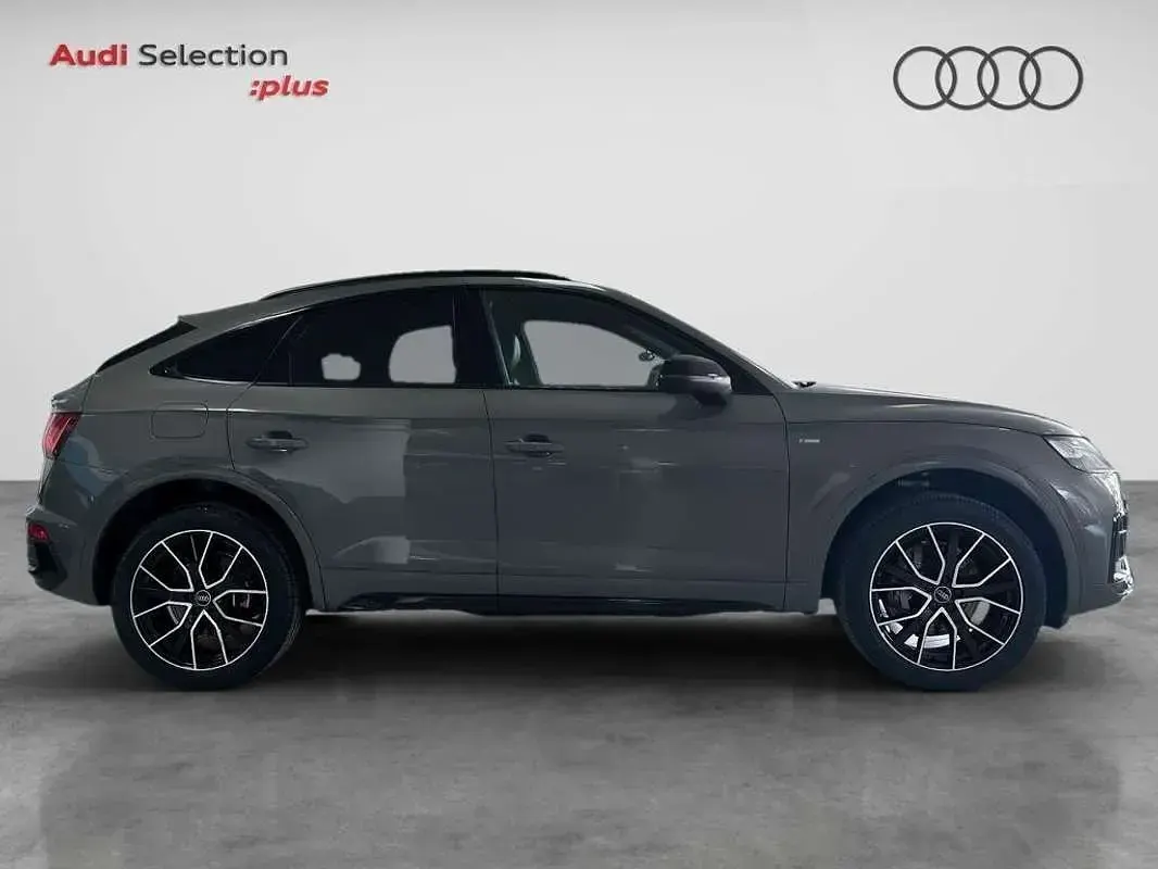 Usado Audi Q5 Sportback S-Line 204 CV (150 kW) 2025 Gris / plata SUV