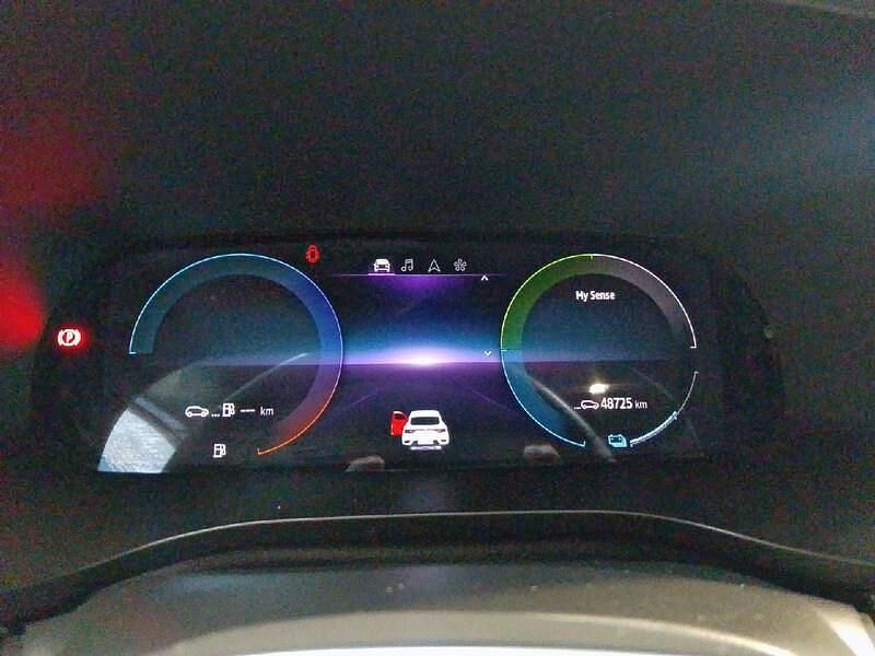 Usado Renault Arkana Techno 145 CV (106 kW) 2022 Negro SUV