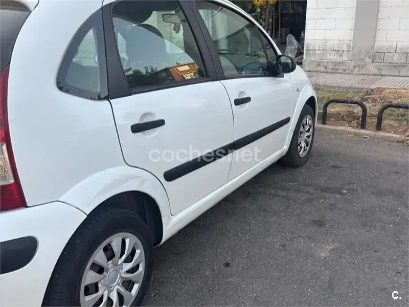Usado Citroën C3 Furio 70 CV (51 kW) 2007 Blanco Berlina