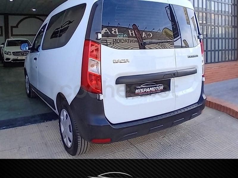 Usado Dacia Dokker Essentiel 75 CV (55 kW) 2019 Blanco Monovolumen