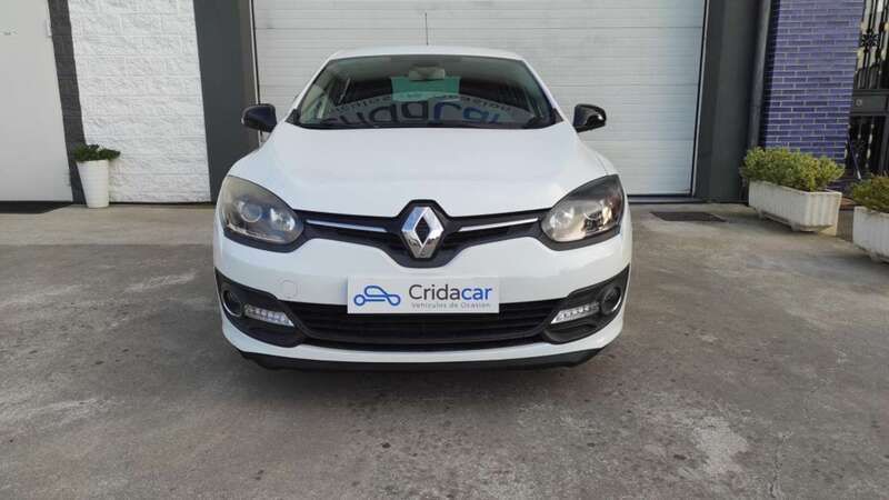 Usado Renault Mégane III LIMITED 95 CV (69 kW) 2015 Blanco Utilitario