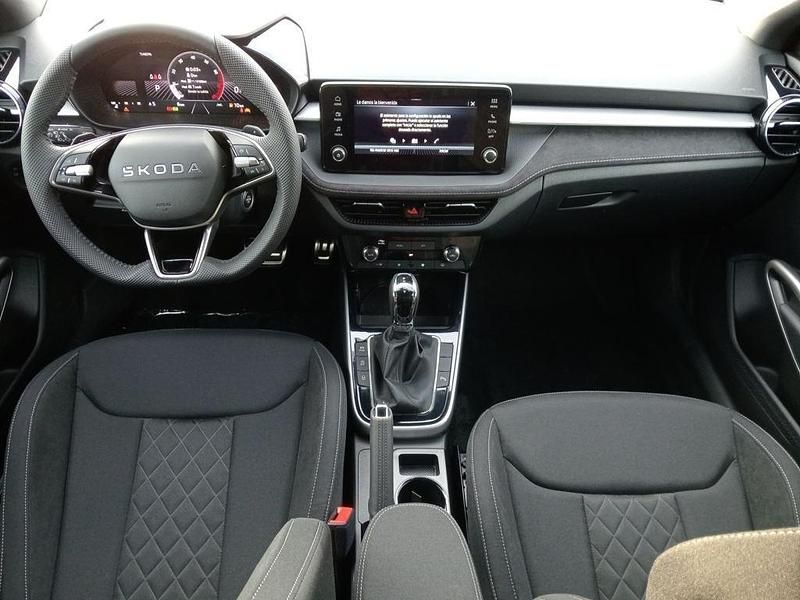 Nuevo Skoda Fabia 115 CV (84 kW) 2025 Rojo Berlina