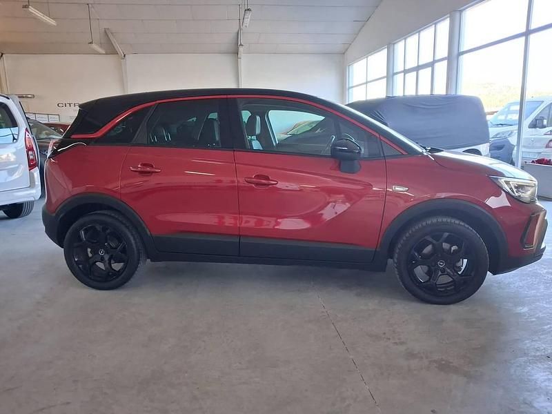 Usado Opel Crossland X 110 CV (80 kW) 2023 Rojo SUV