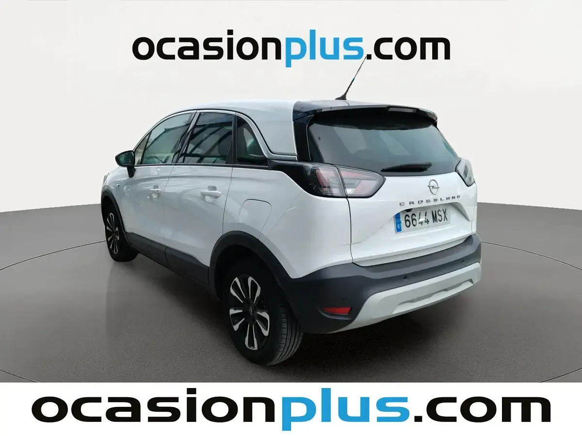 Usado Opel Crossland Elegance 110 CV (80 kW) 2024 Blanco SUV