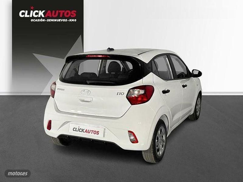 Usado Hyundai i10 66 CV (48 kW) 2024 Blanco Utilitario