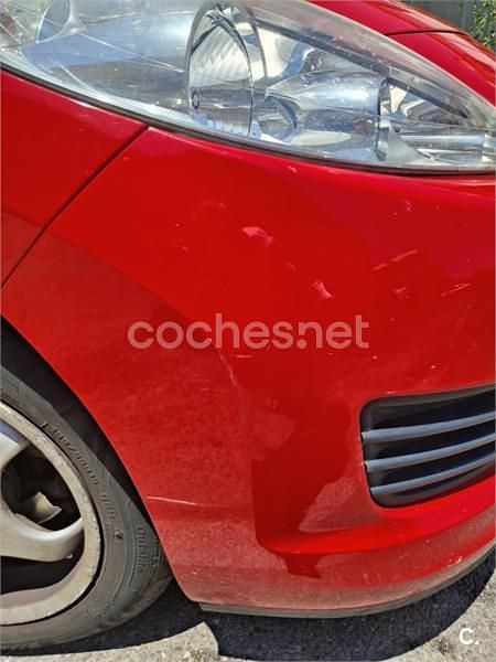 Rojo Usado 2010 Peugeot 207 Berlina | 5000 € (Precio justo) - Imagen 1/4
