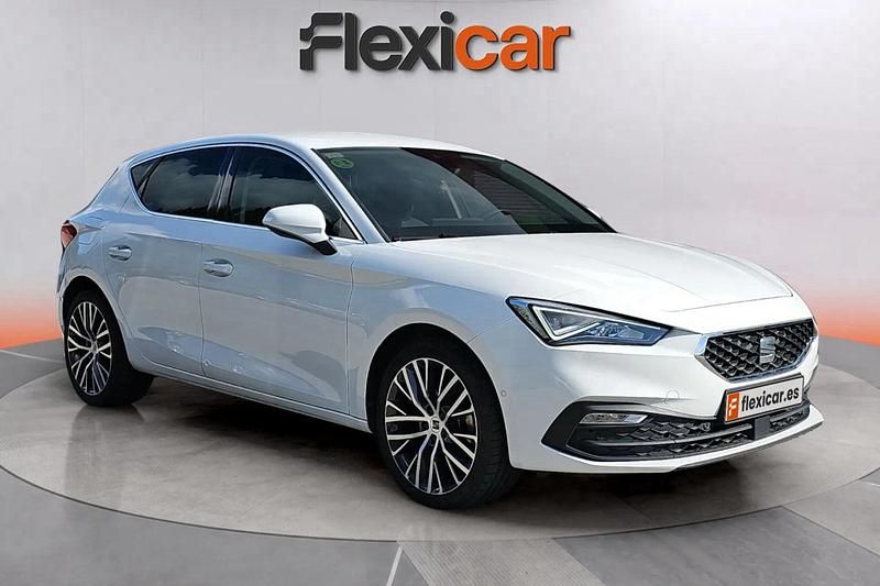 Blanco Usado 2020 Seat Leon XCELLENCE Berlina | 16.990 € (Buen precio) - Imagen 1/4
