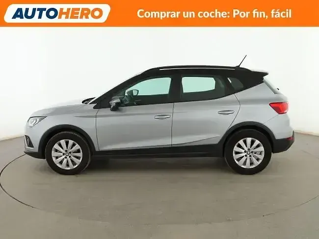 Usado Seat Arona Style 116 CV (85 kW) 2020 Gris SUV
