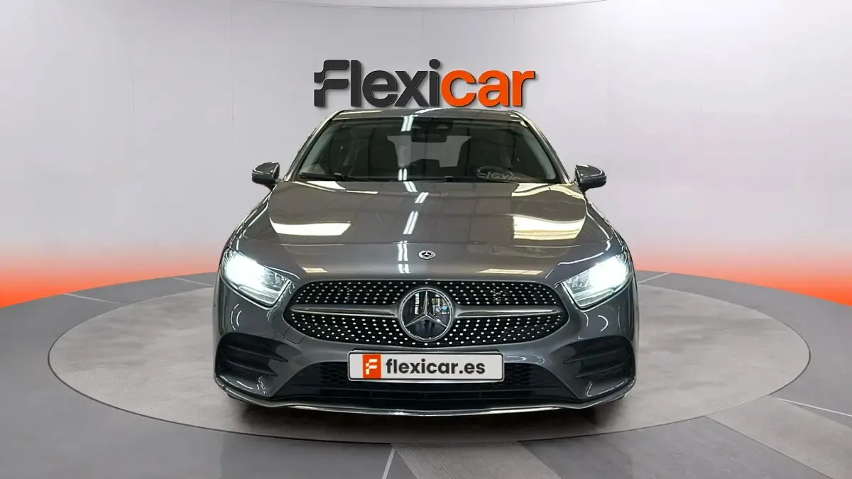 Usado Mercedes A250 218 CV (160 kW) 2022 Gris Berlina